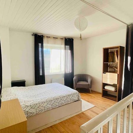 Agreable Maison De Village Avec Balcon Roiffieux Exterior photo